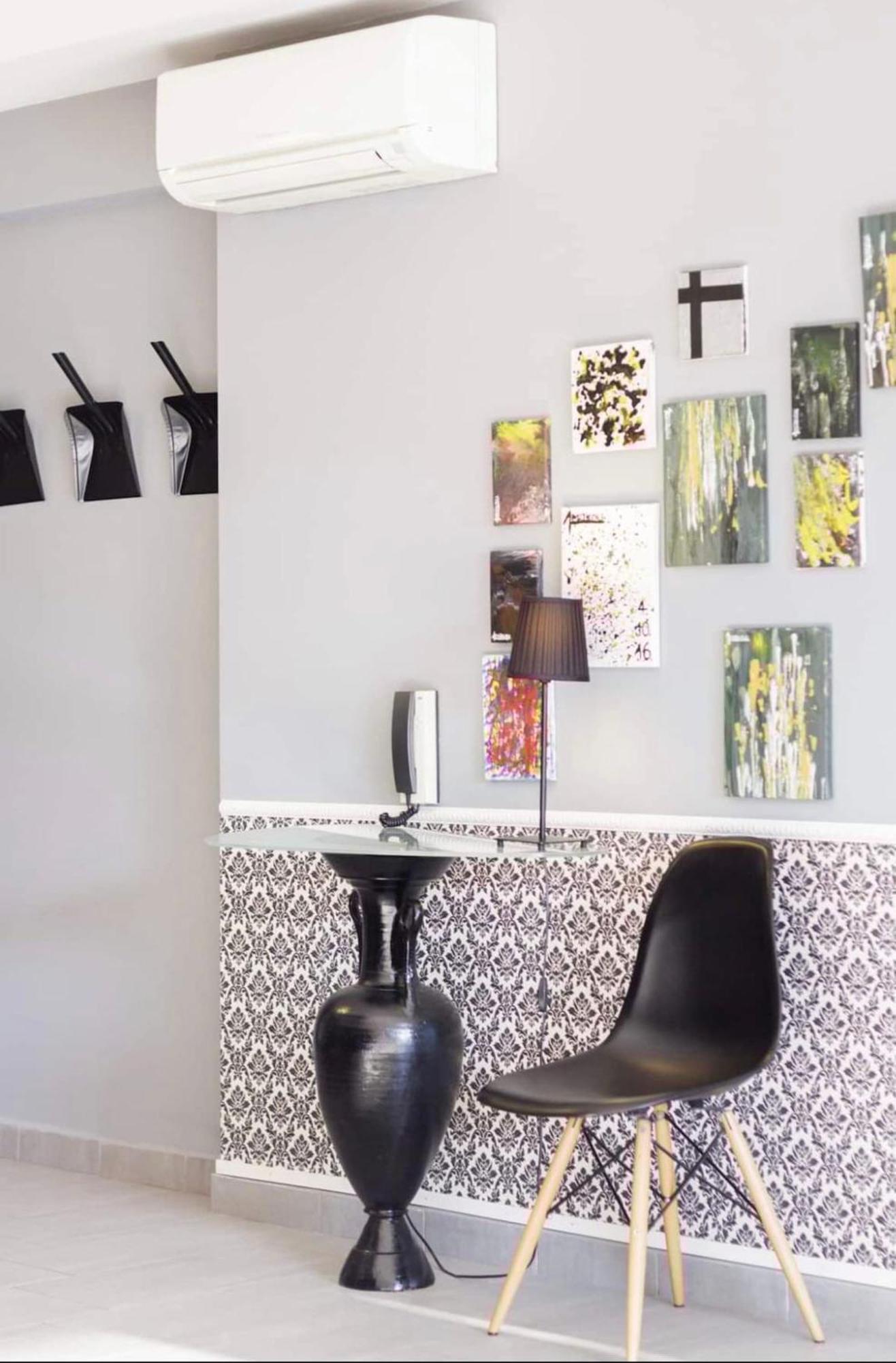 Stylish Boutique Loft With Private Balcony Leilighet Athen Eksteriør bilde